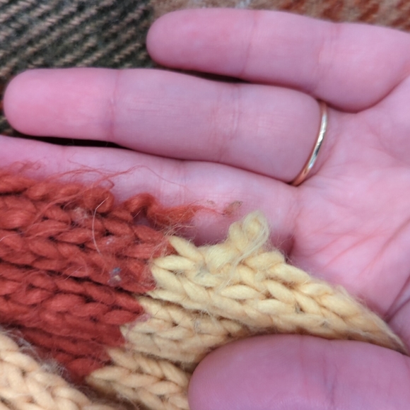 Handmade Scarf - Picture 5 of 5